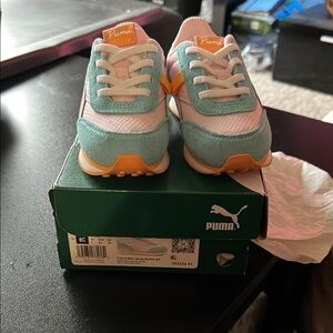 Puma Kids' Sneakers - White and Teal